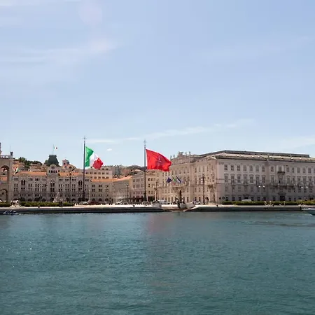 Elisabeth Boutique Konukevi Trieste