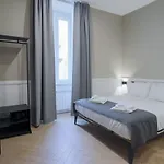 Elisabeth Boutique Konukevi Trieste