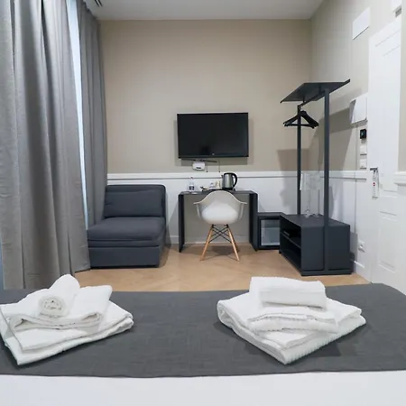 Elisabeth Boutique ゲストハウス 4*